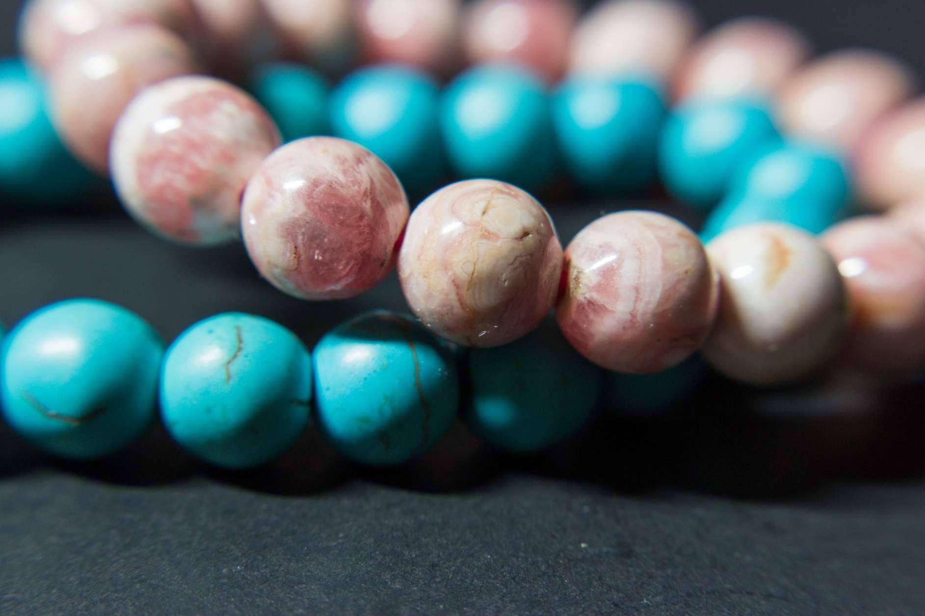 Las pulseras de minerales de Tierra de Gemas