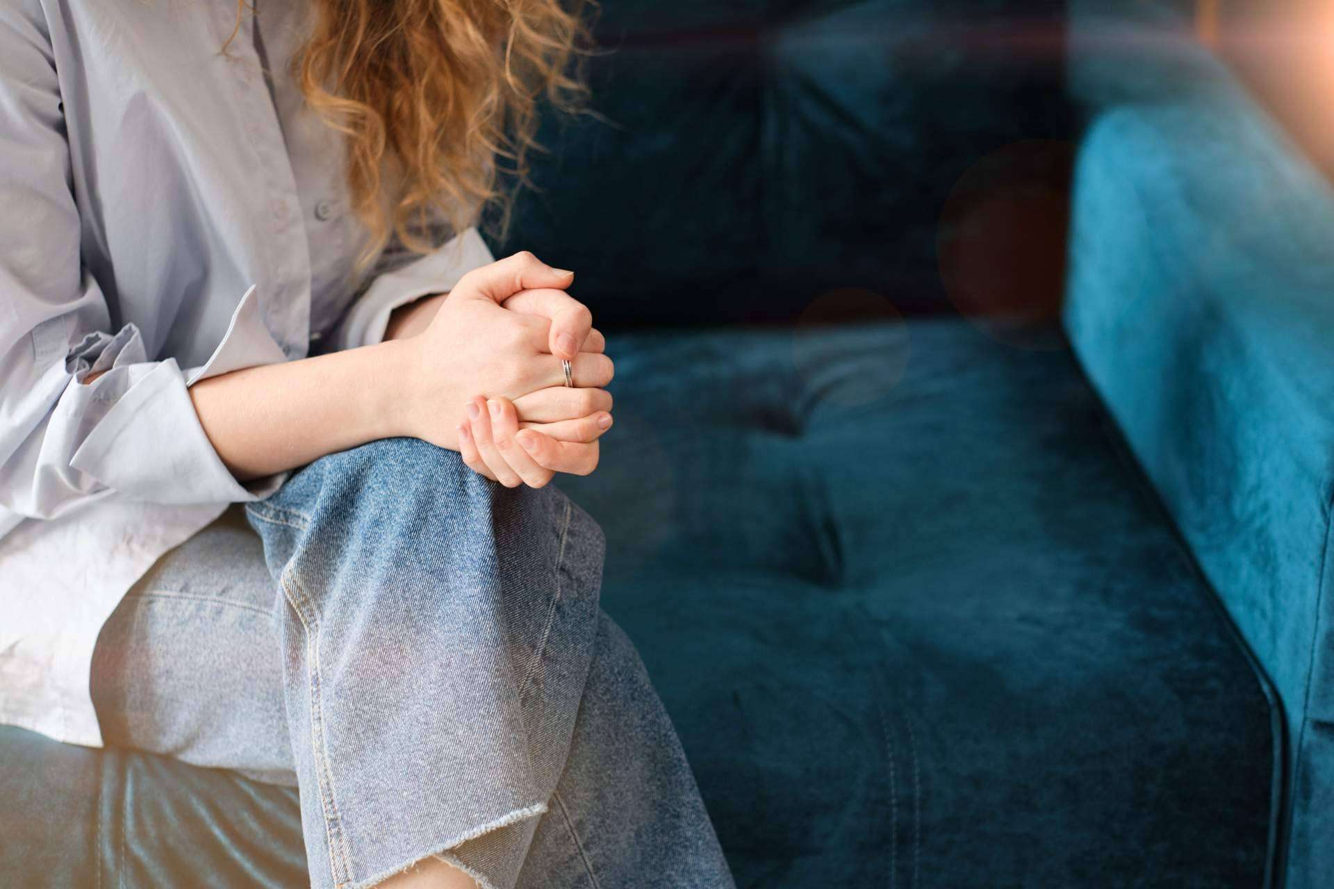Las ventajas y beneficios de la terapia online en la era actual