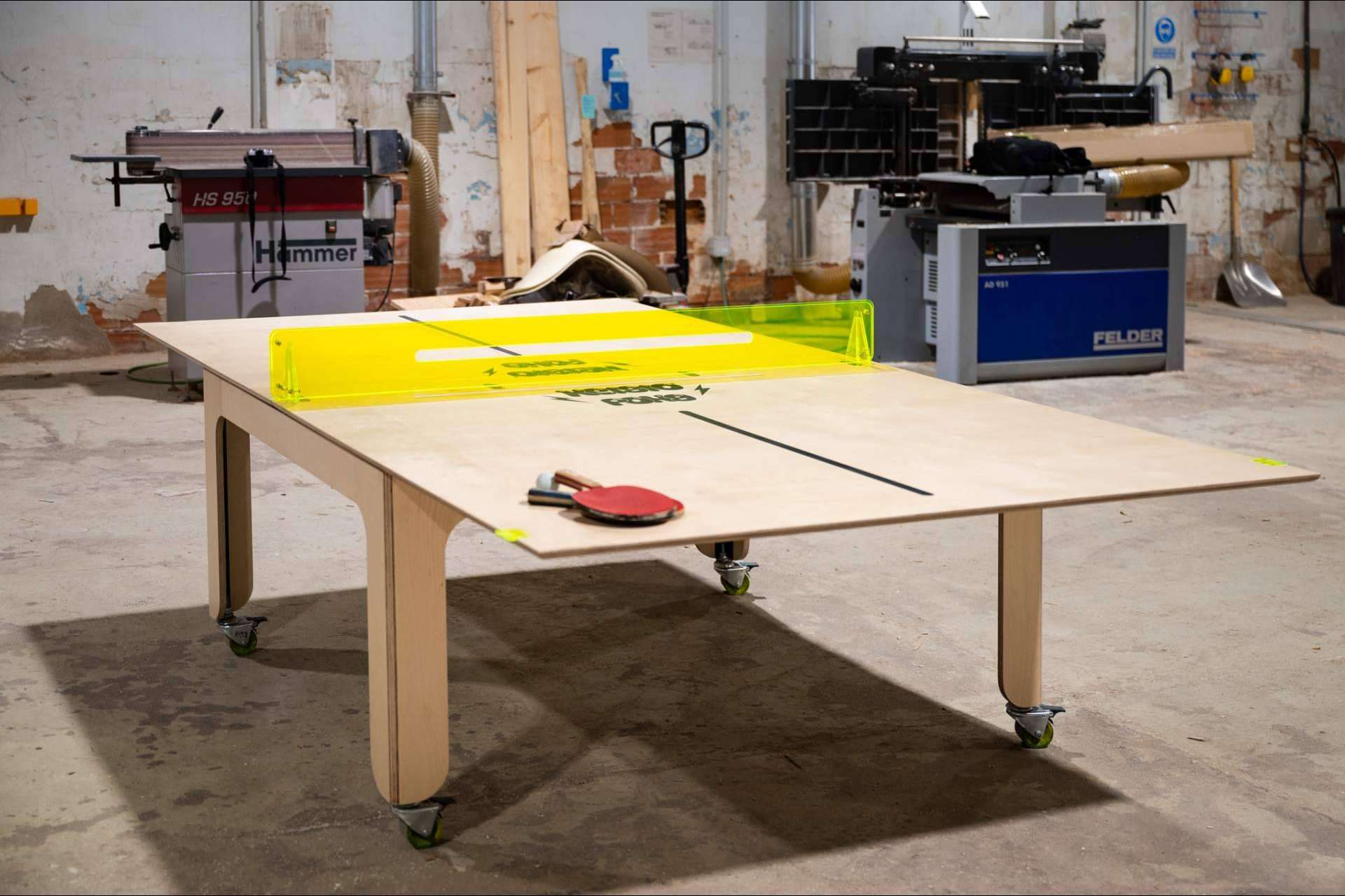 Una mesa de Ping Pong plegable con actitud de 'Skater ', ¿Qué es KEIGIO® PONG?