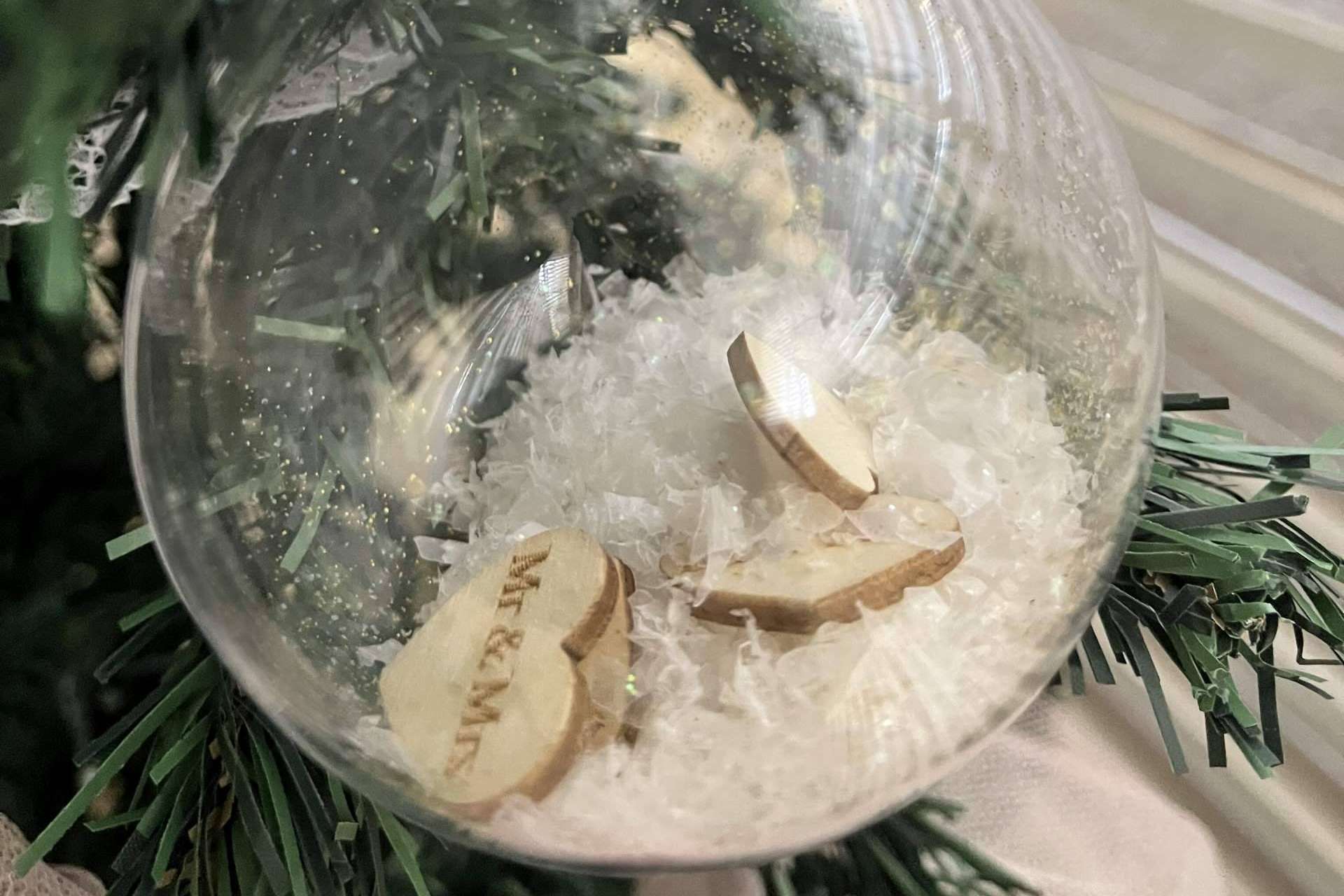 Aldeas Infantiles SOS colabora con Atelier de Bodas, la empresa junto a las familias en navidad