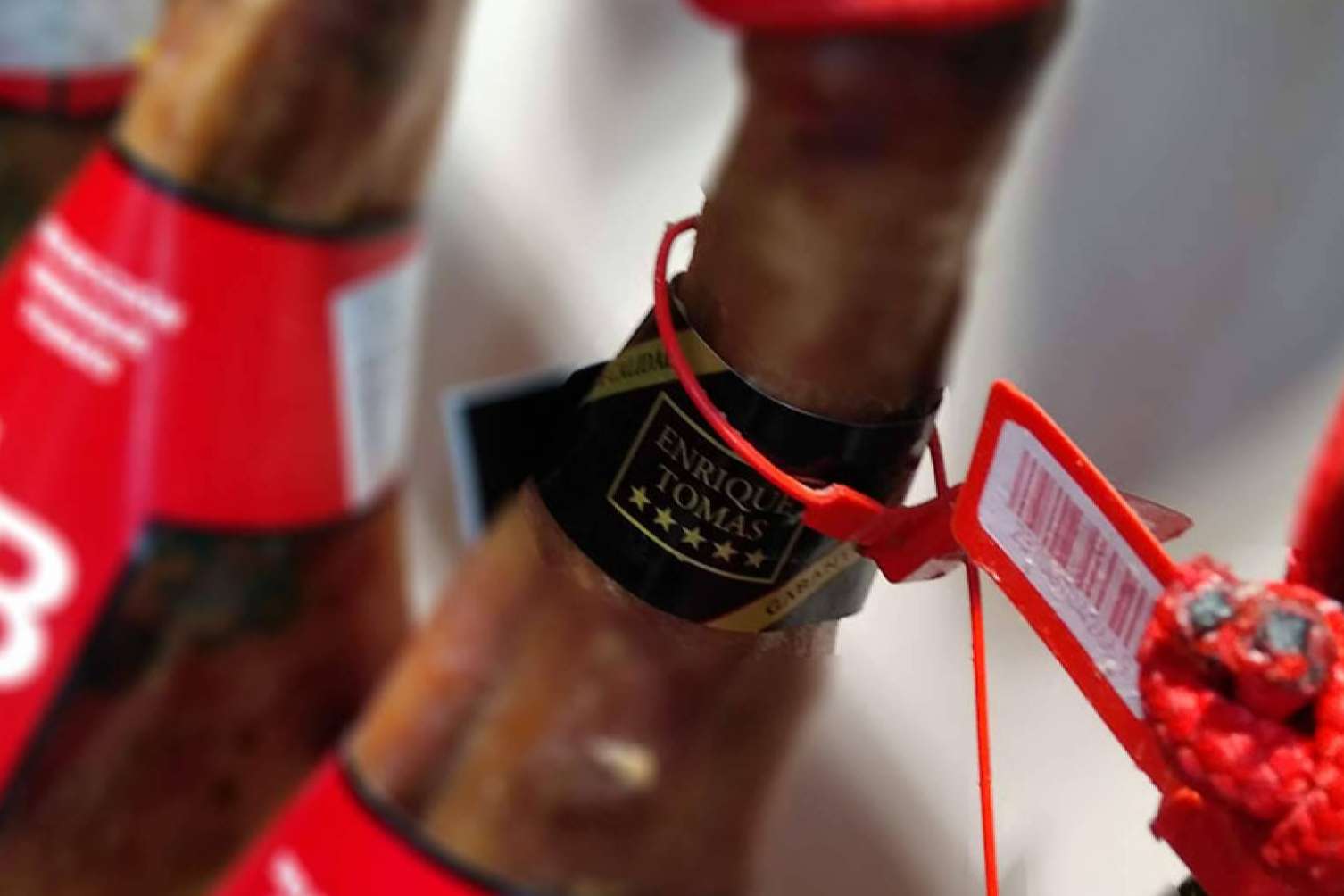 Comprar jamón ibérico con garantías en Enrique Tomás