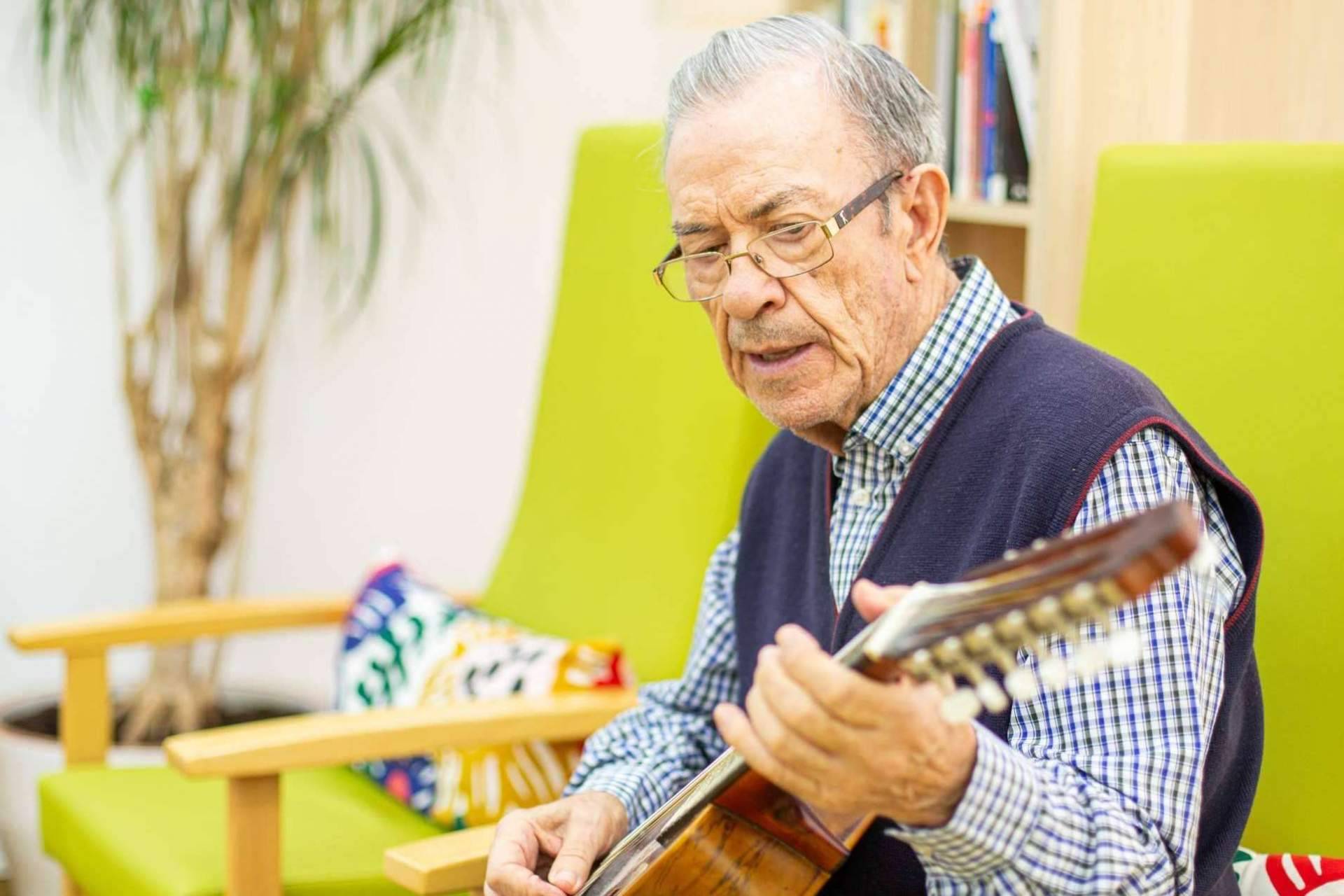 Rehabilitación de párkinson en Madrid de la mano de Salus Mayores