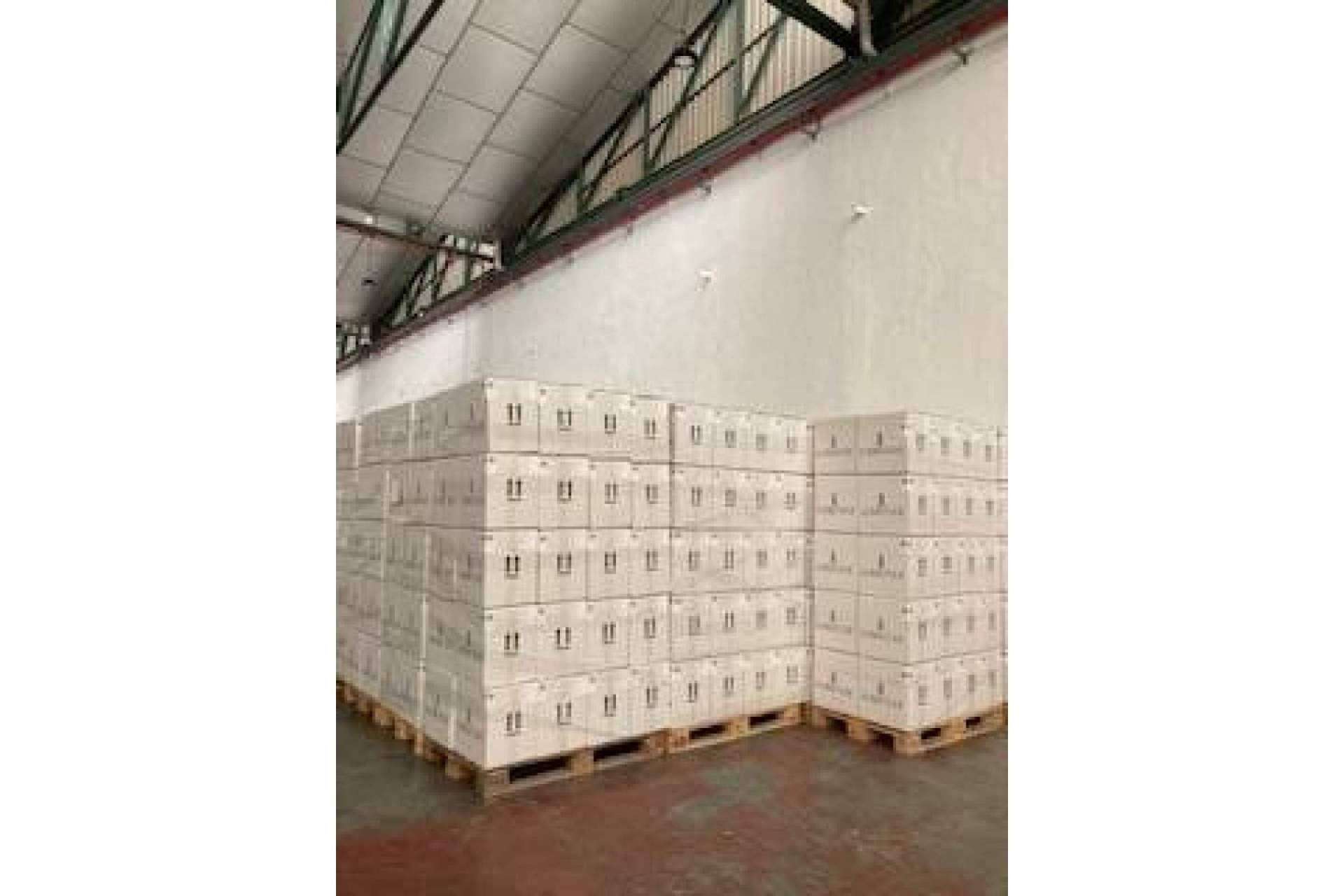Airnatech organiza un envío de 200.000 mascarillas a Ucrania