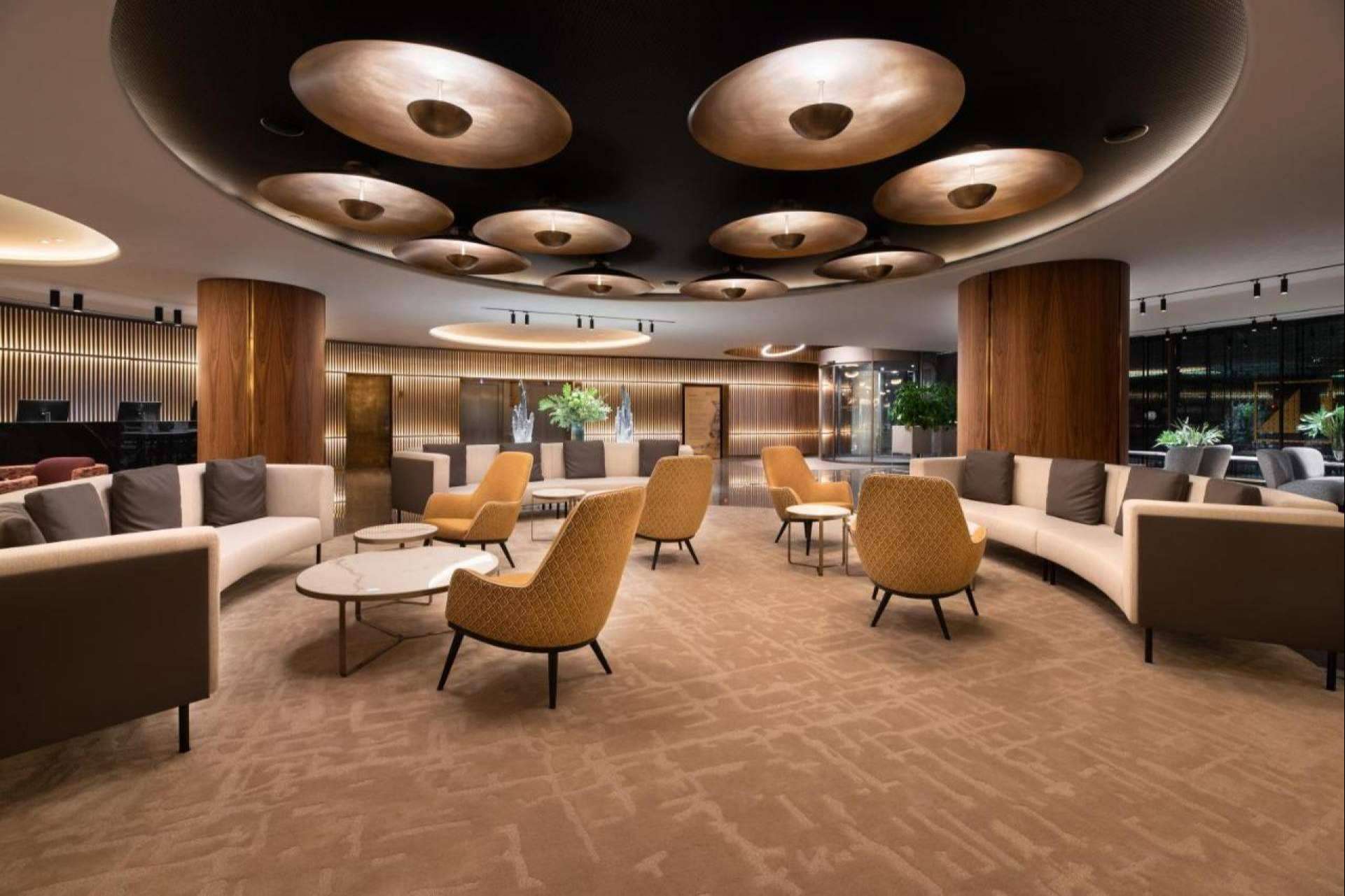 Las luminarias imponentes y lujosas del Hotel Eurostars Aliados 5*****