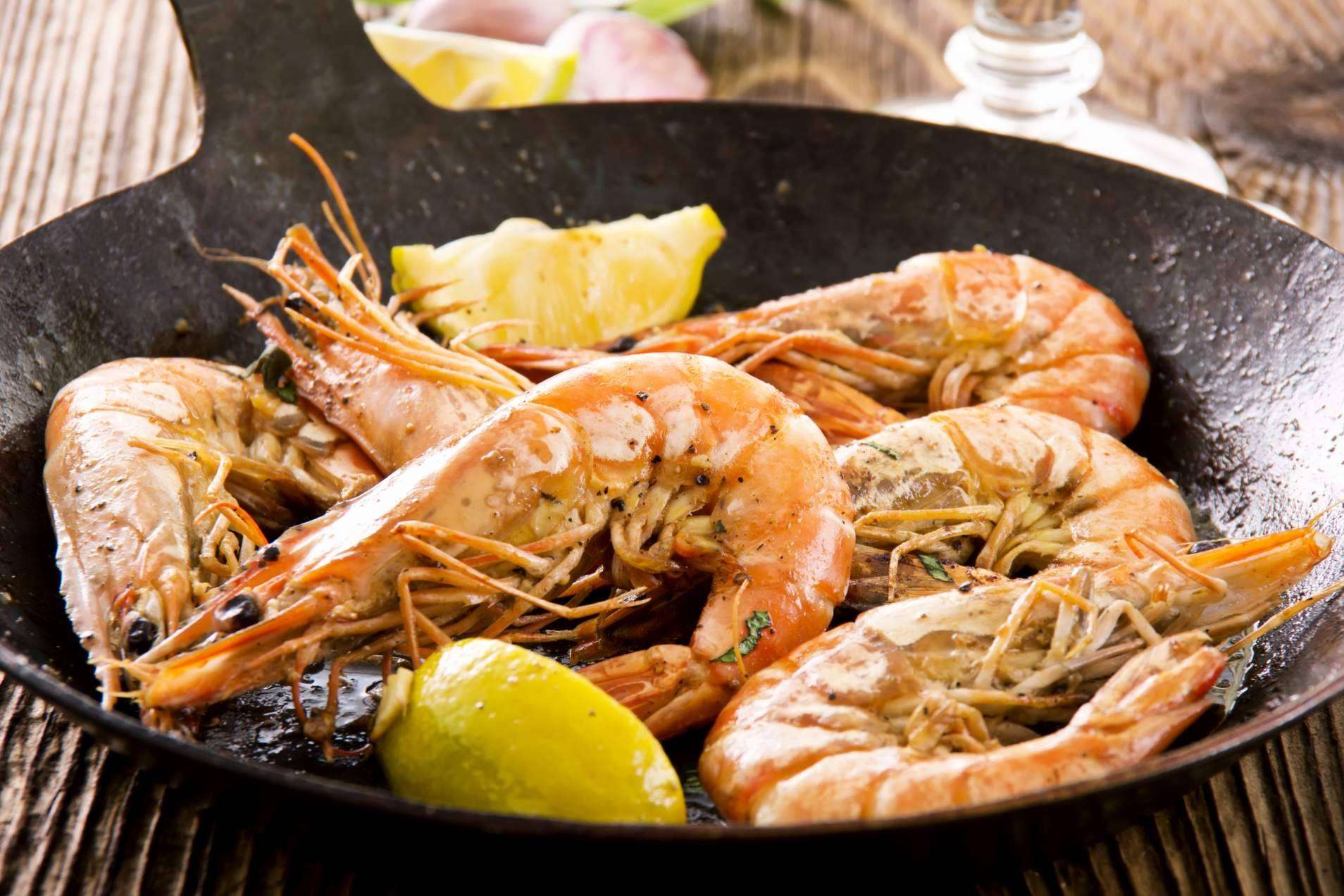 El restaurante Casa Ricardo de Madrid y sus gambas a la plancha y bacalao al pil pil