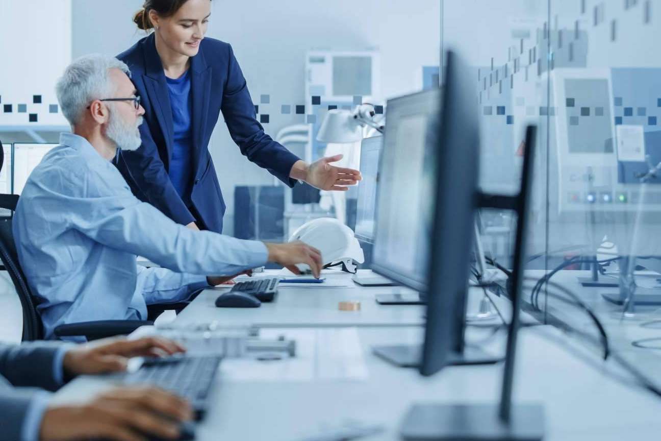 Cómo ayuda a las empresas el software de gestión Dekines