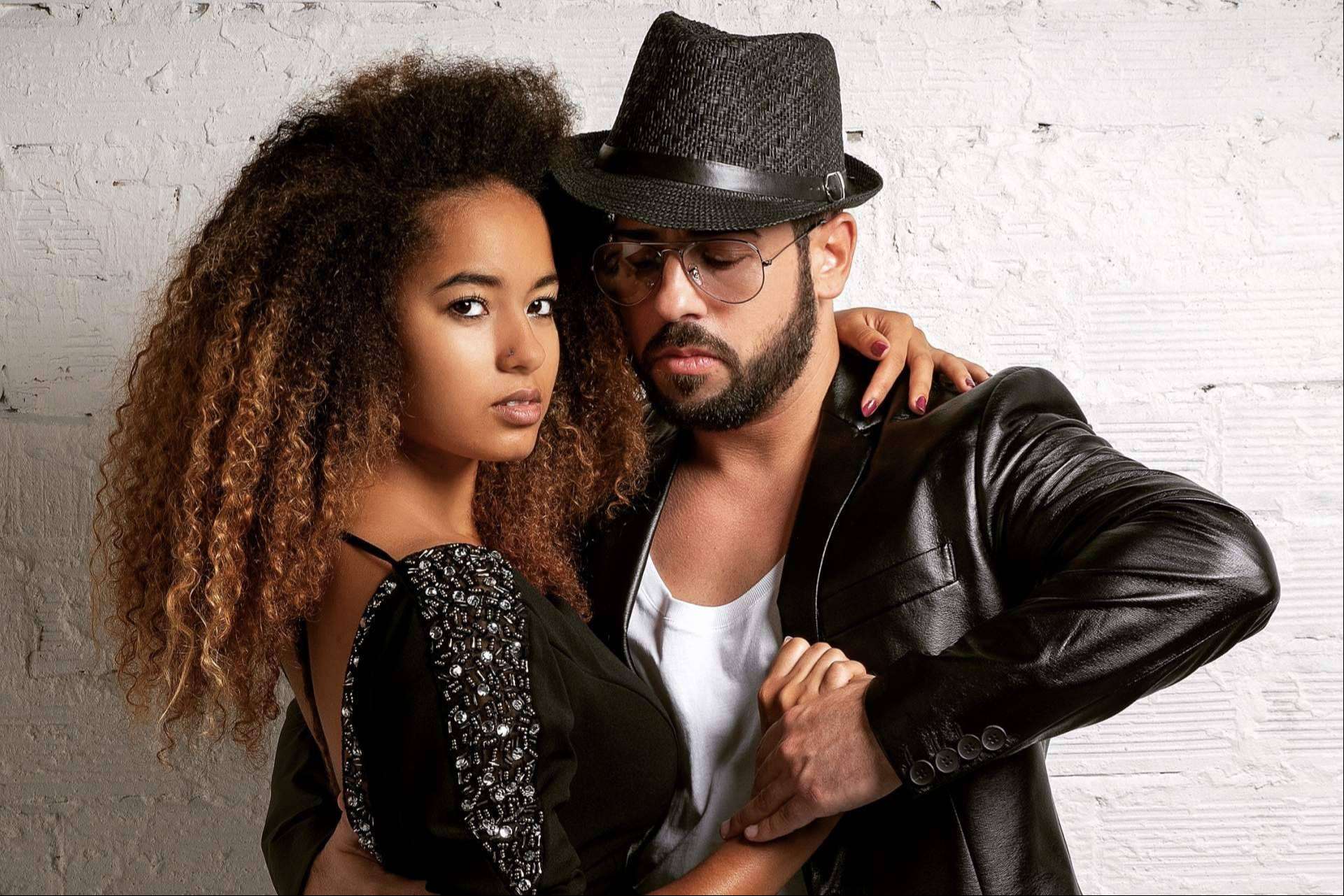 La escuela de baile Txiki Bastida ofrece cursos de bachata y salsa gratis