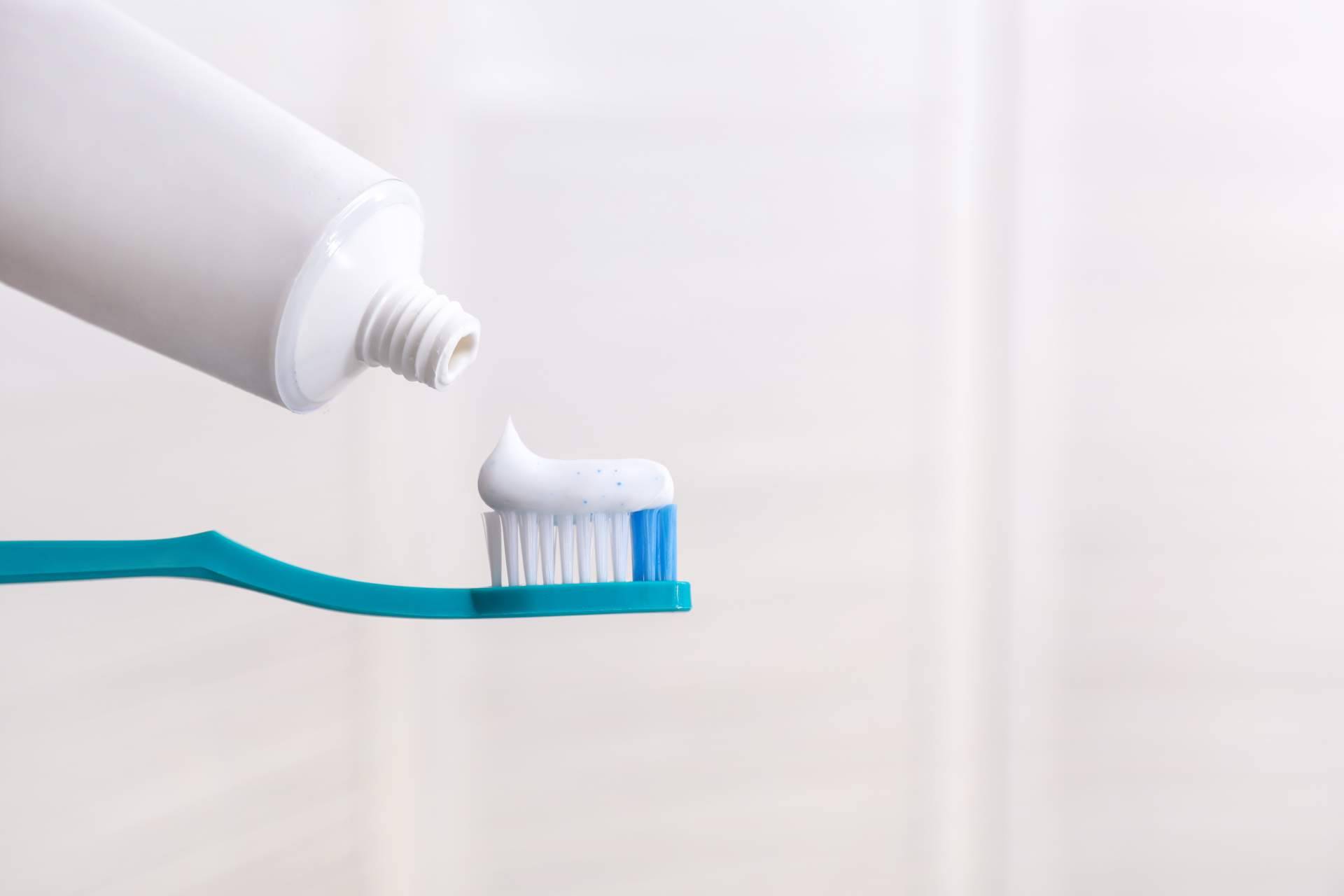 Consejos expertos para obtener la mejor higiene interdental, de la mano de FarmaSky