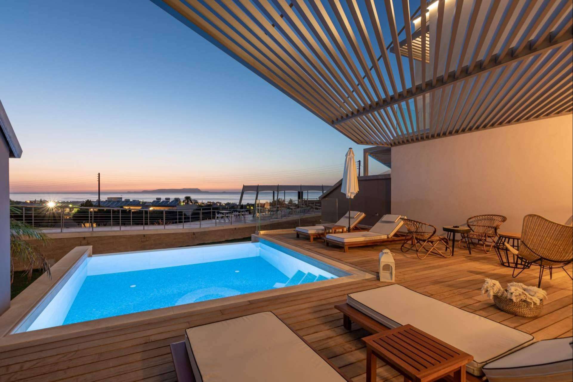 ¿Cuáles son las ventajas de reservar villas vacacionales con ISholidays.com?