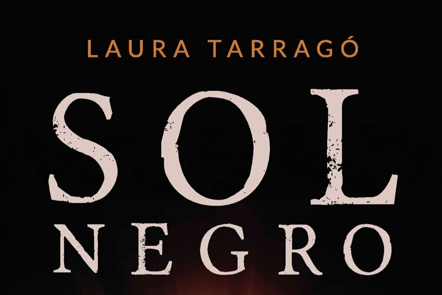 Laura Tarragó saca 'Sol Negro', un reto literario solo al alcance de los lectores más valerosos