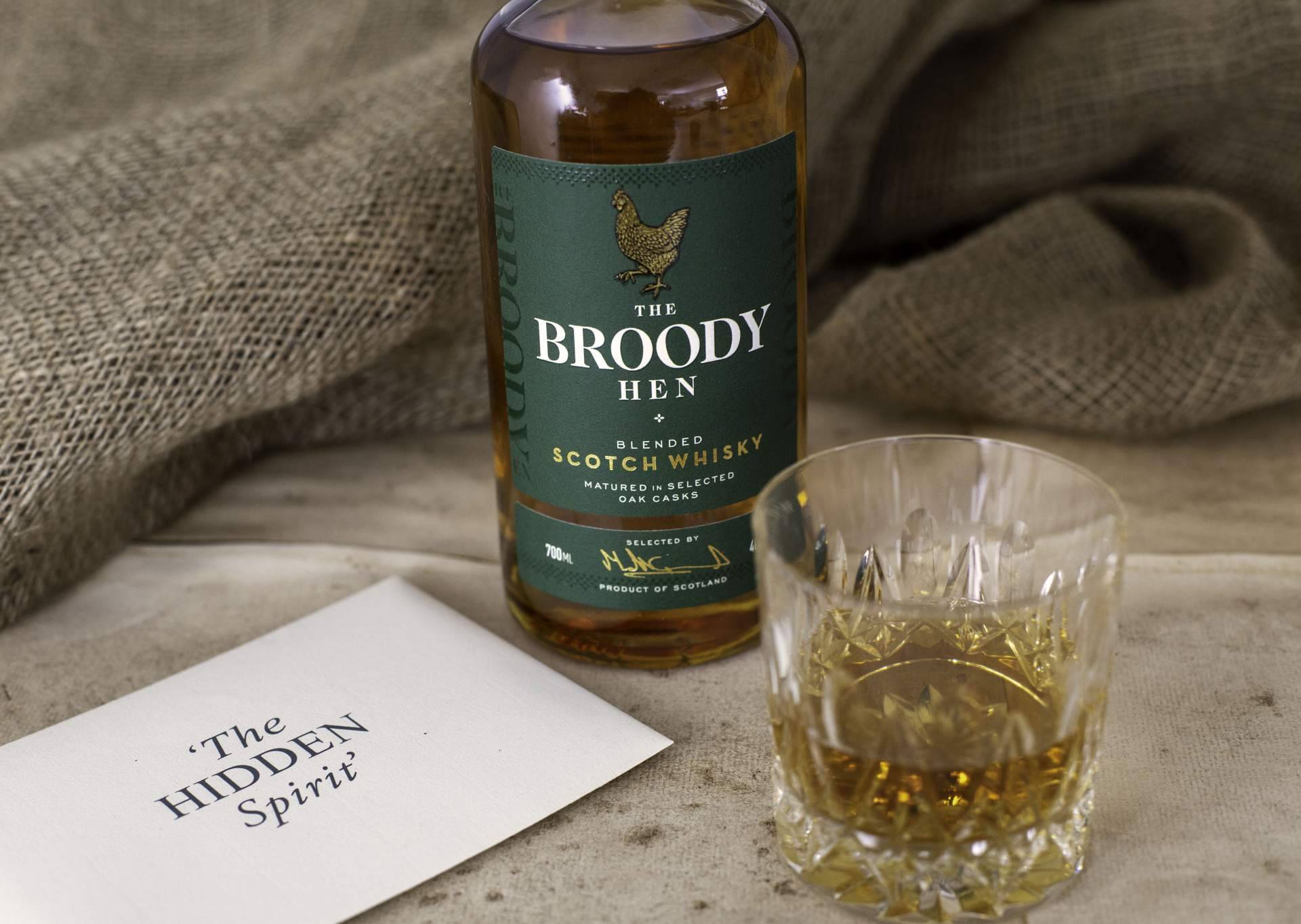 El whisky oculto de The Broody Hen llega a España