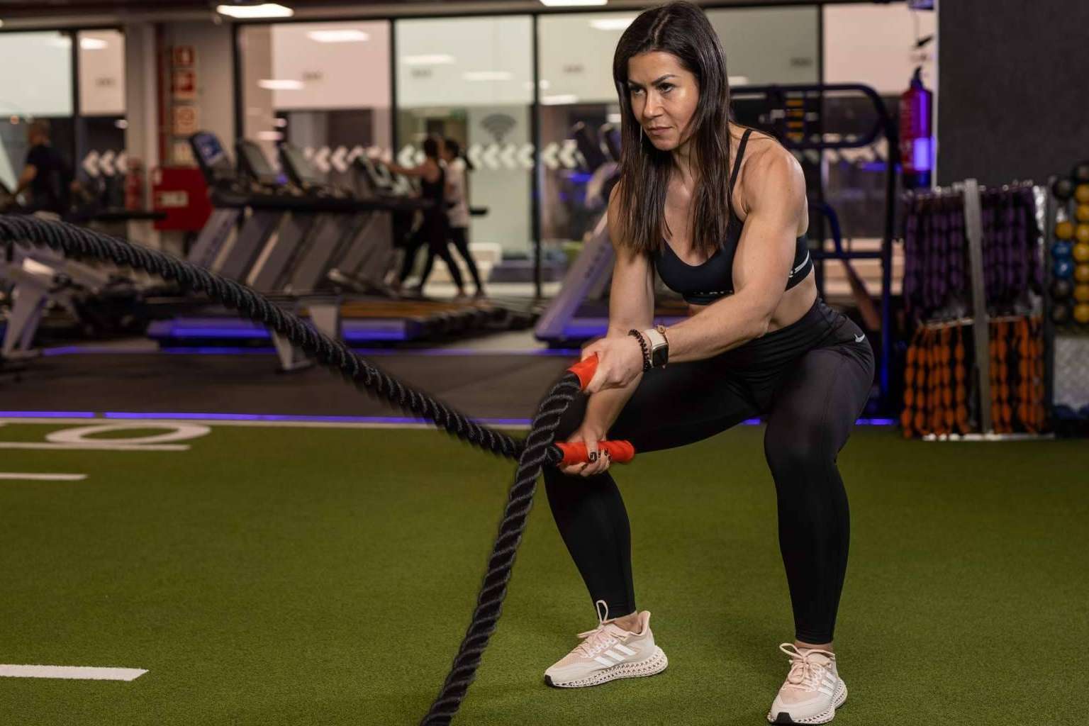 VivaGym presenta 10 ejercicios para quemar calorías