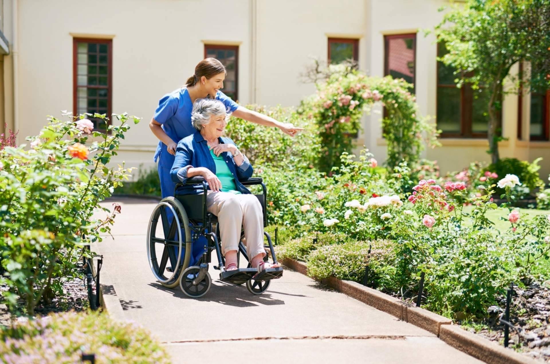 Procesos de traspaso y compraventa de residencias geriátricas con la ayuda de MiResidencia