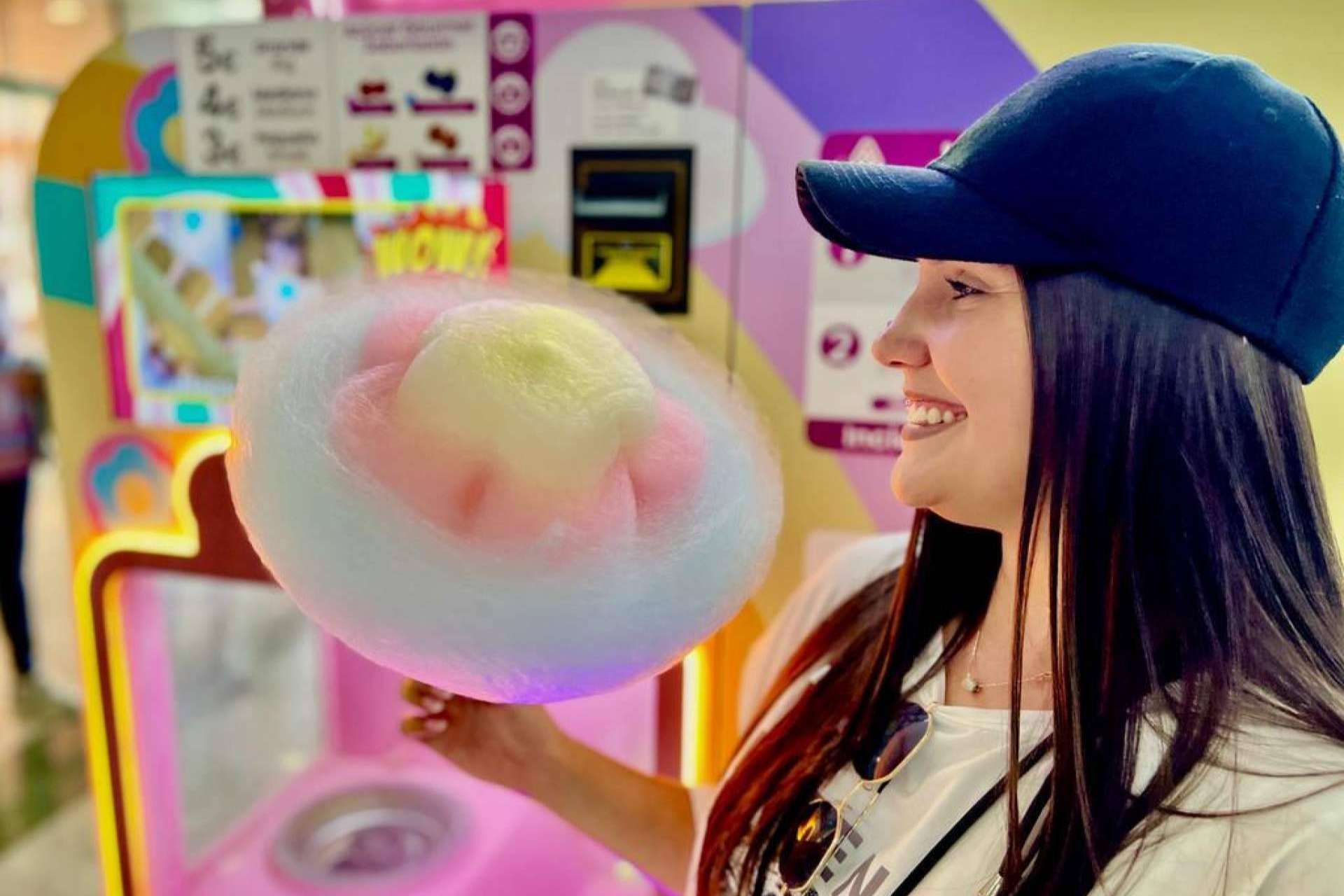 Las máquinas de algodón de azúcar robóticas que ofrece Cotton Sugar como modelo de negocio