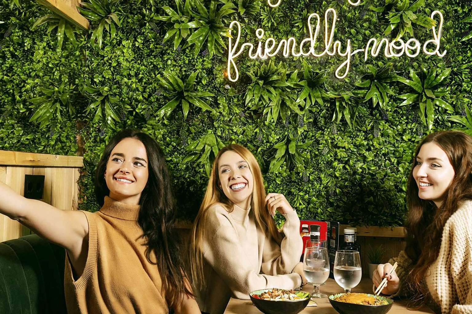Se abre Poke Friendly en La Latina