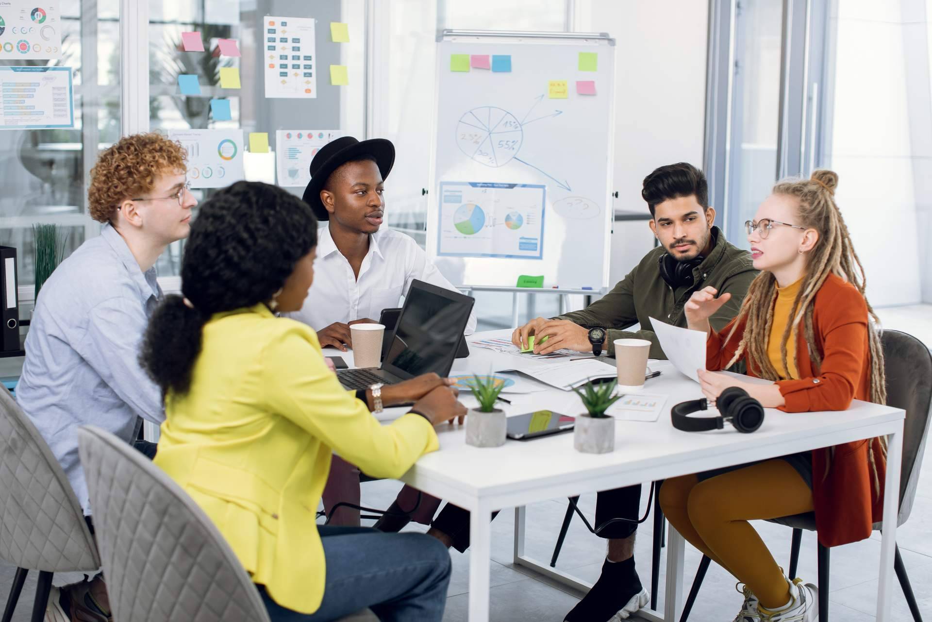 ¿Cómo convertirse en experto en marketing digital?, con EEP iGroup