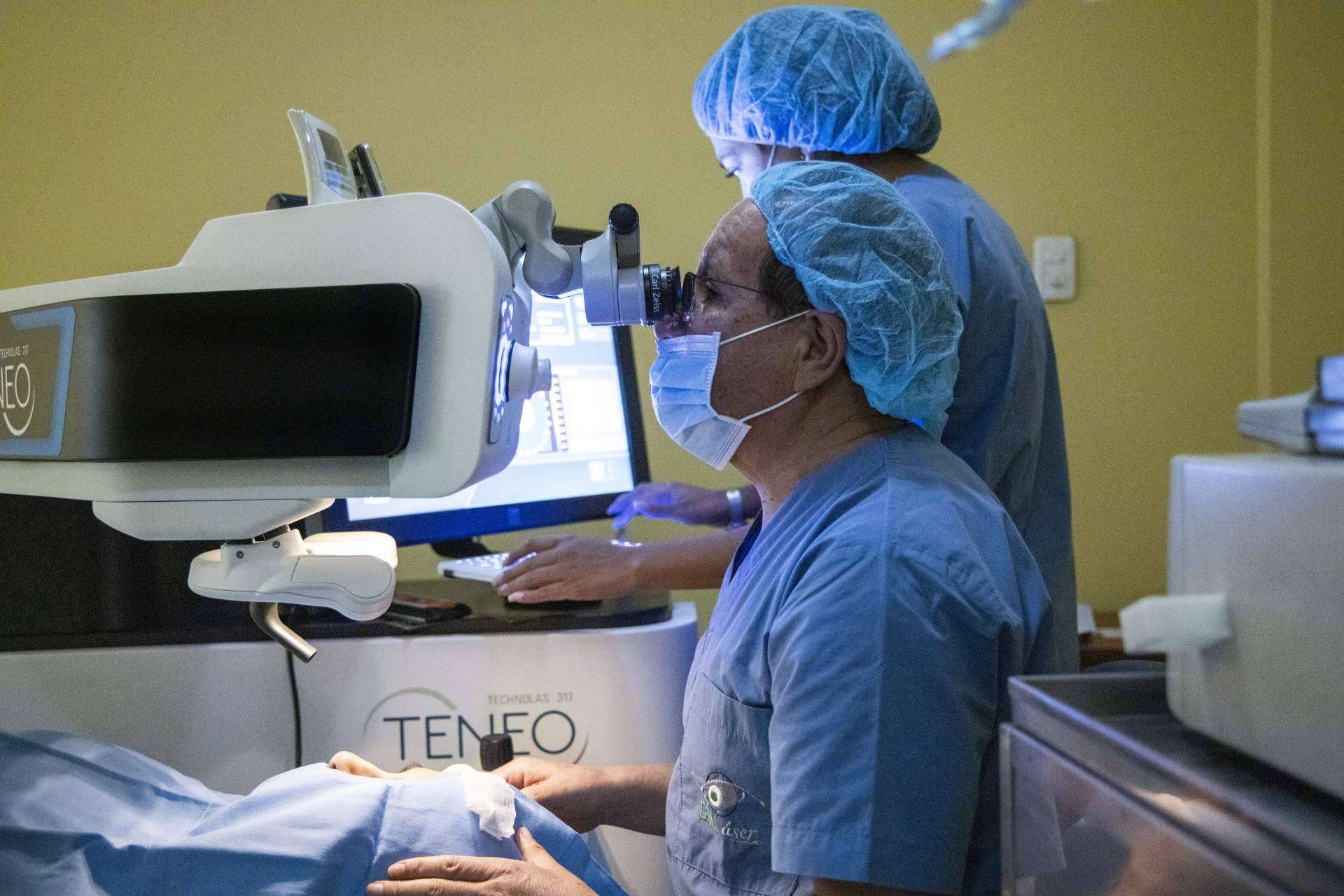 Experiencia de 40 años en el sector oftalmológico ecuatoriano en Clínica Sancho