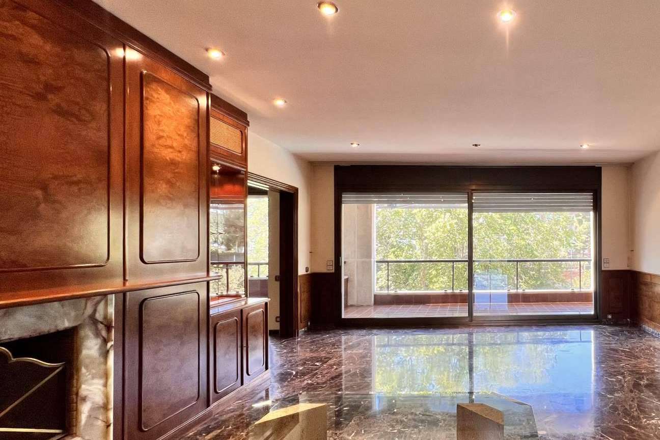 La inmobiliaria de pisos alquiler Barcelona Monika Rüsch