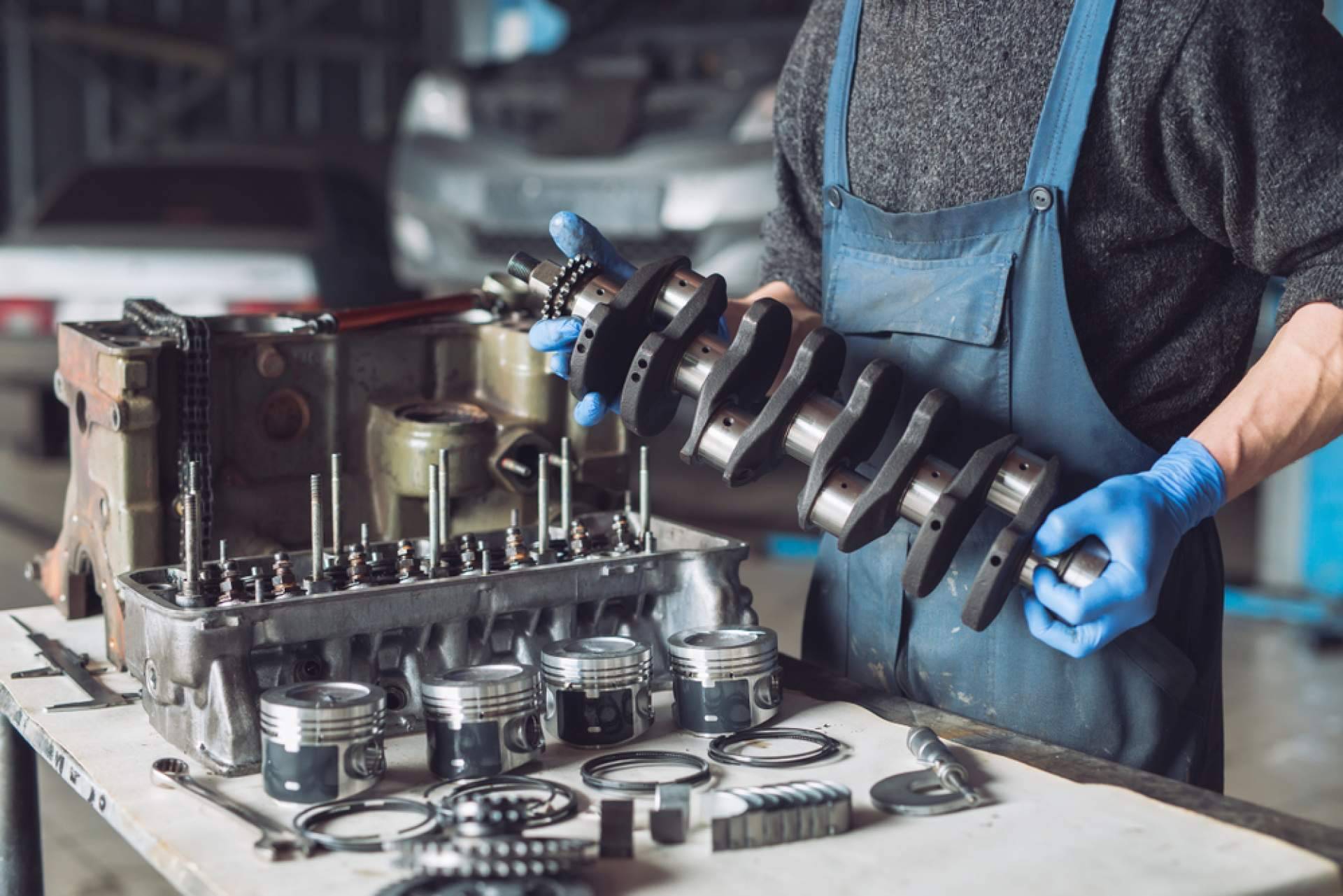 La venta de motores reconstruidos de la que se encarga Ecorecambios