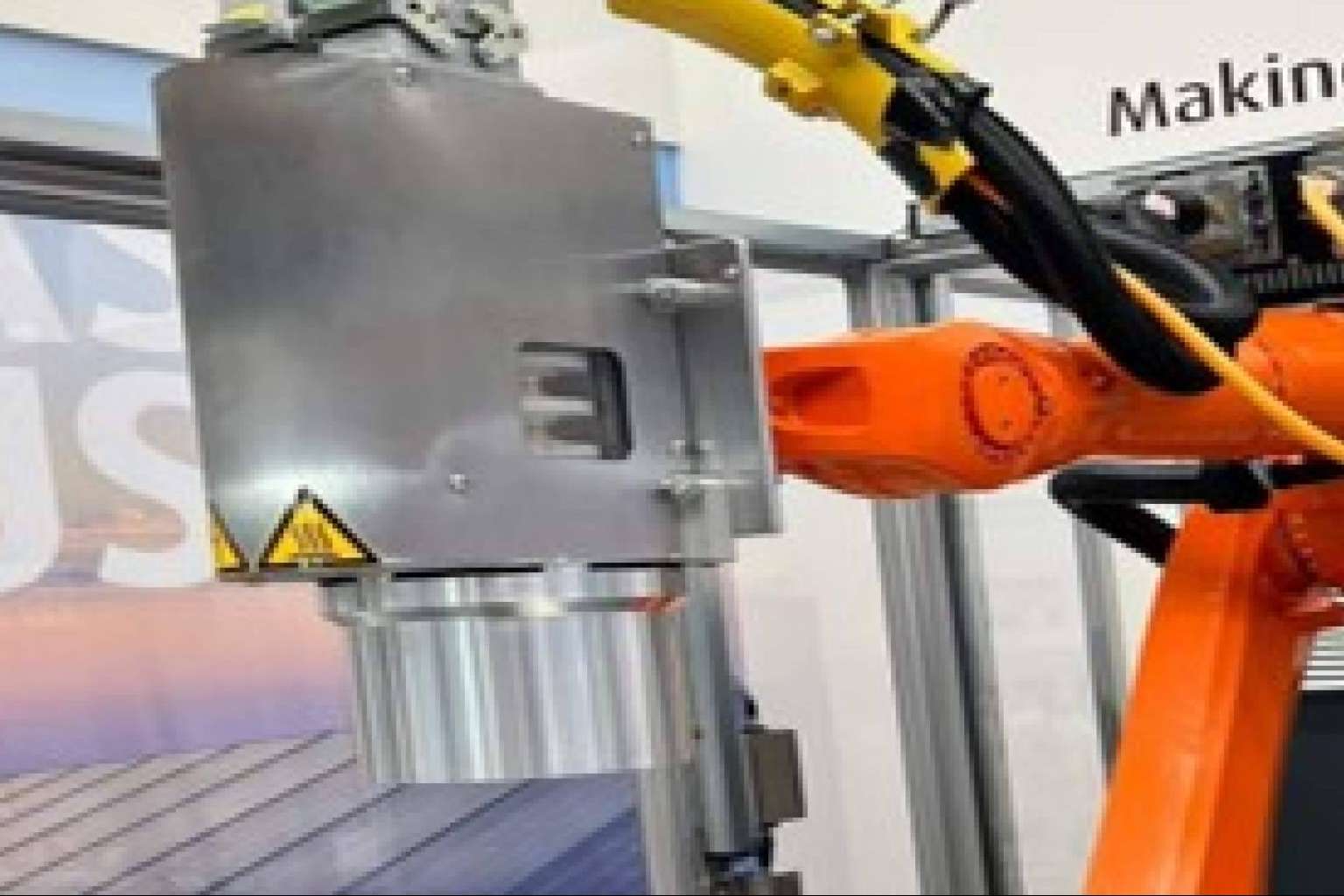 El secreto detrás de las superficies impecables en autos modernos