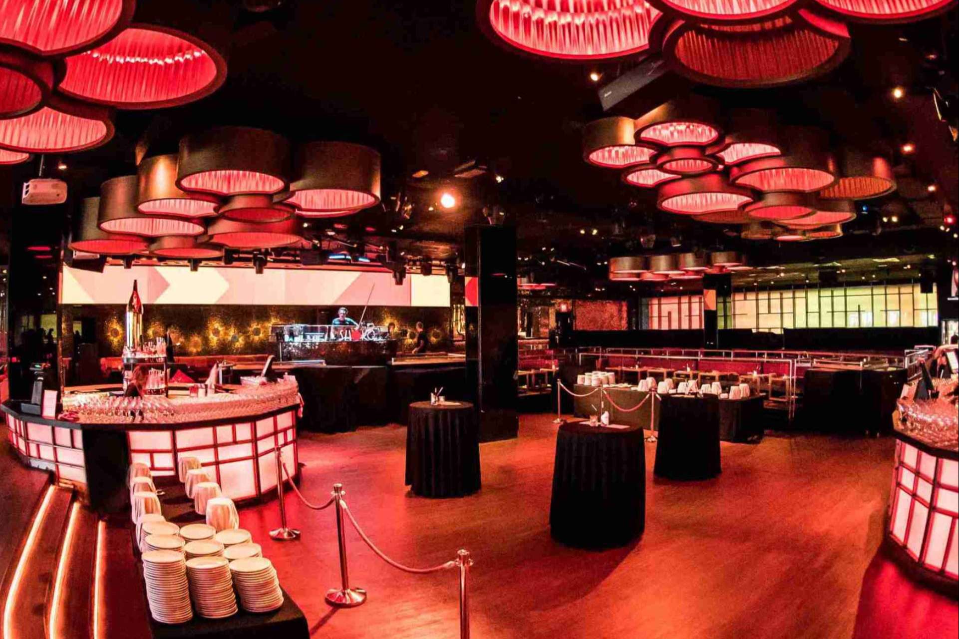 Del mar al glamour; guía definitiva de la vida nocturna en Barcelona este verano