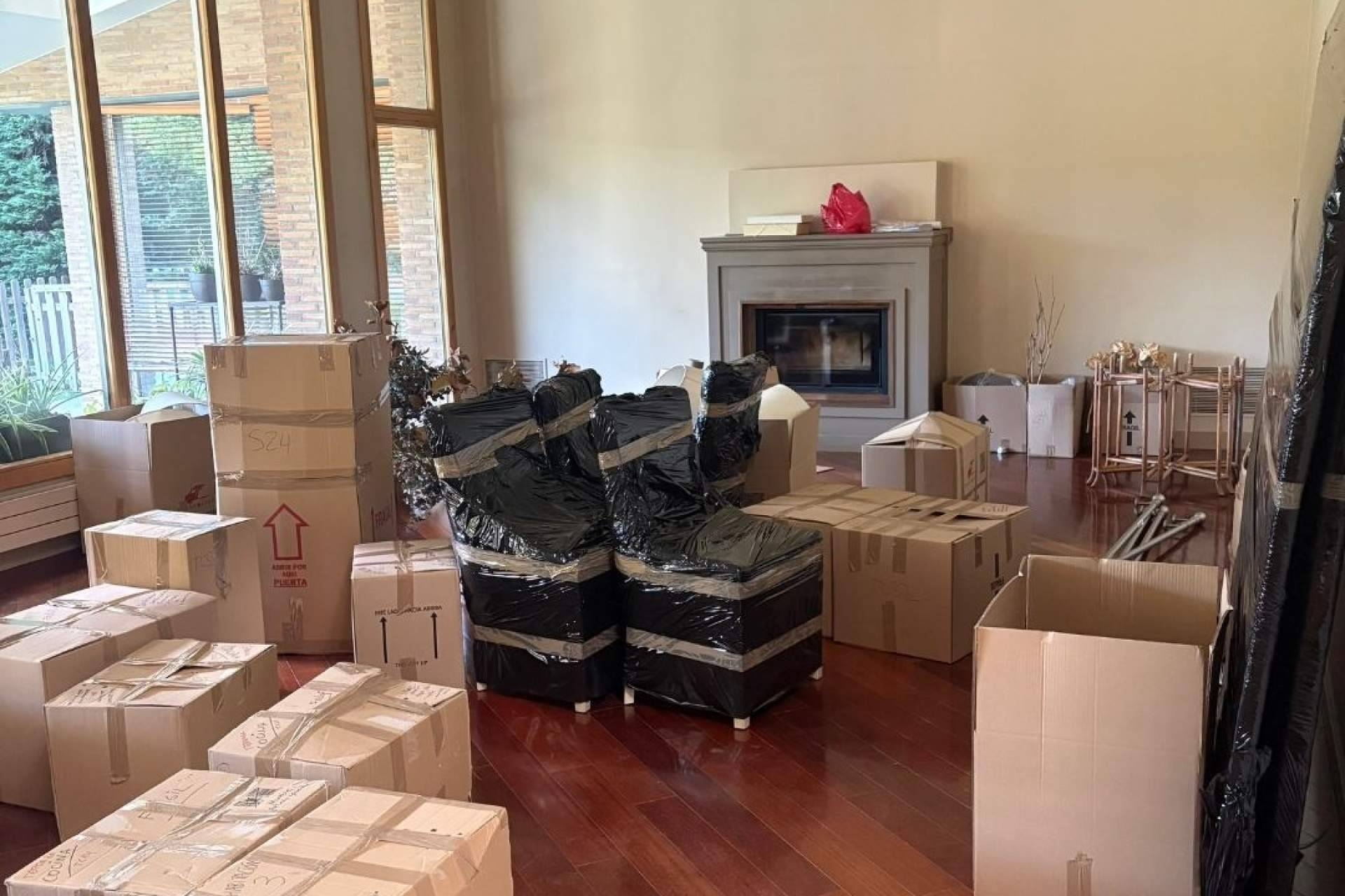 Cómo saber si una empresa de mudanzas es de fiar antes de darle las llaves de casa
