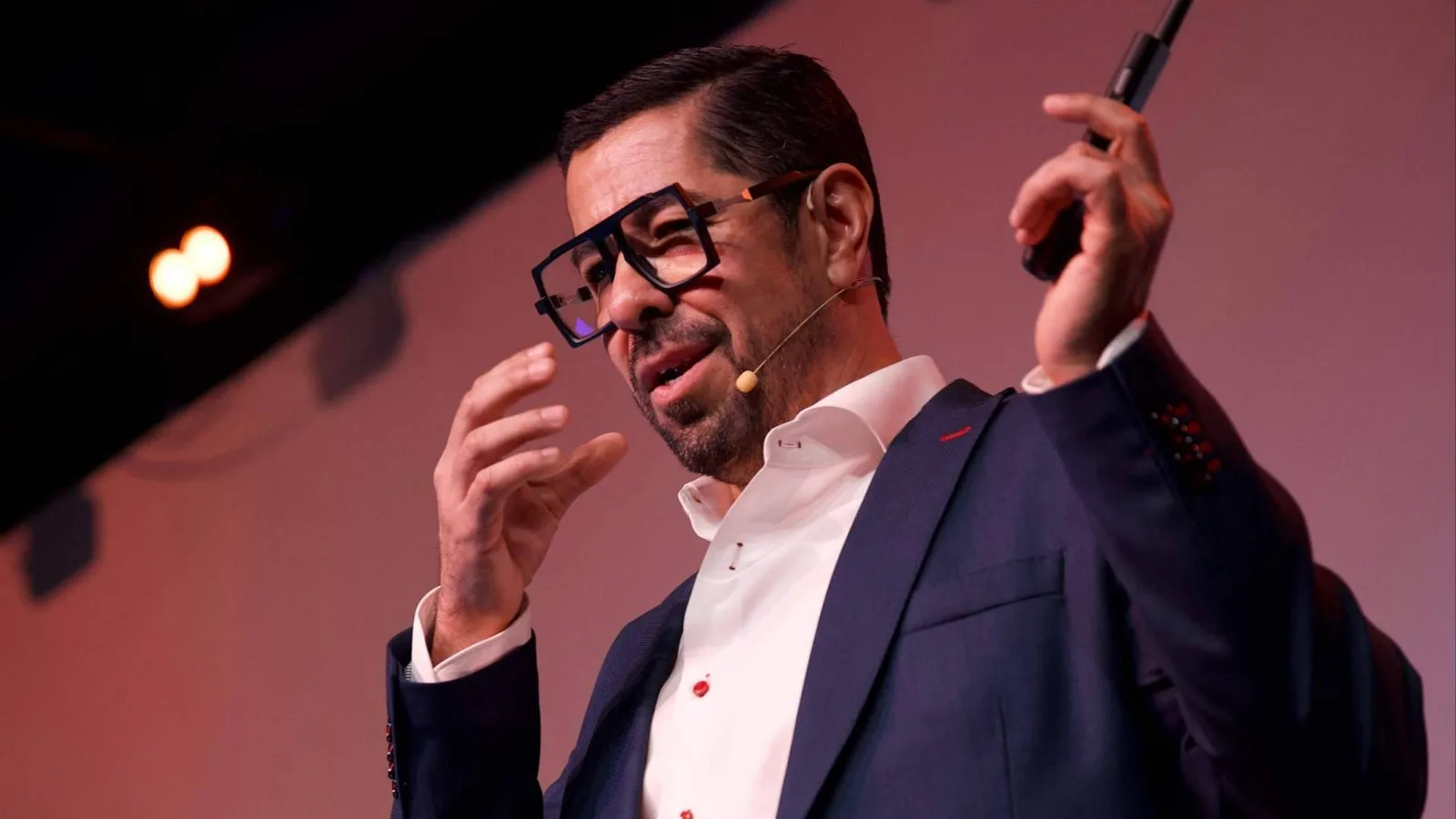 UVM for Business presenta Menthera; una infraestructura para apoyar la toma de decisiones del negocio y transformar el aprendizaje corporativo en un activo financiero auditable